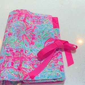NEW WITHOUT TAGS LILLY PULITZER BRUSHES
